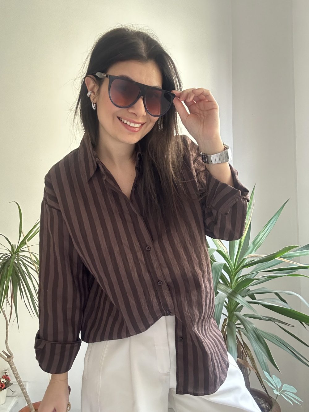 Kahverengi Çizgili Gömlek