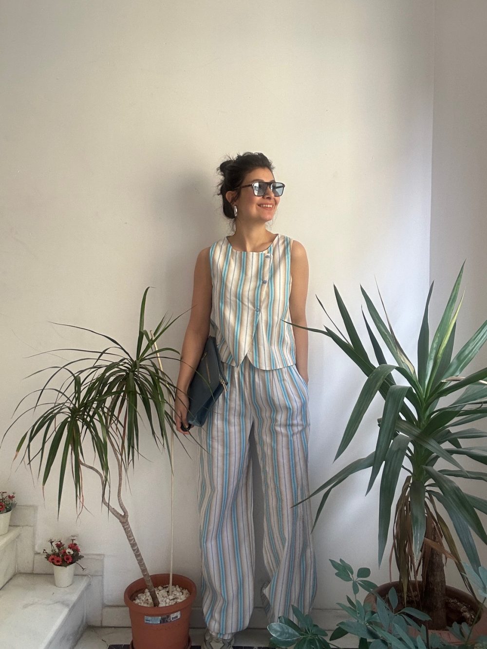 Mavi Çizgili Takım